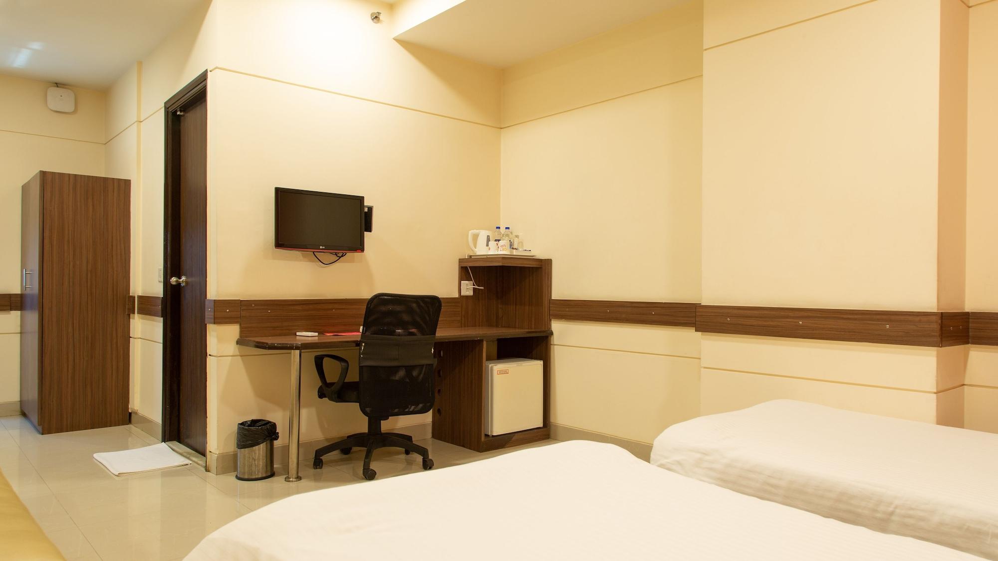 Hotel Tirupur Exterior foto